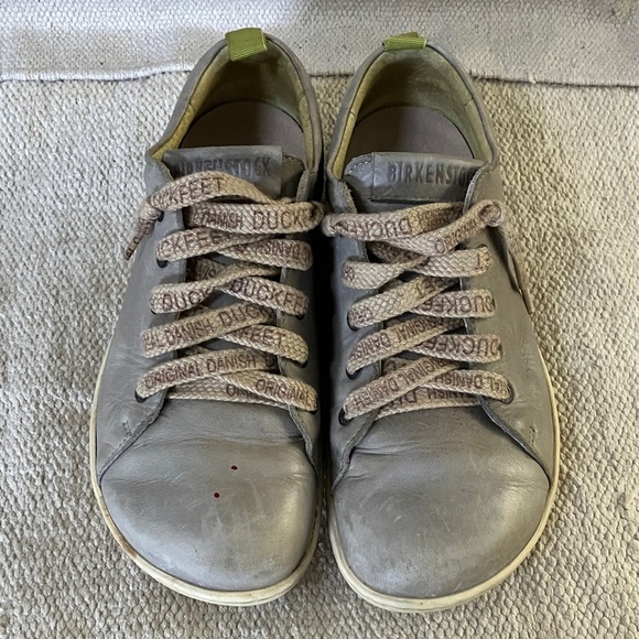 Birkenstock women’s size 38 gray Sneakers - leather upper and footbed - Picture 4 of 16